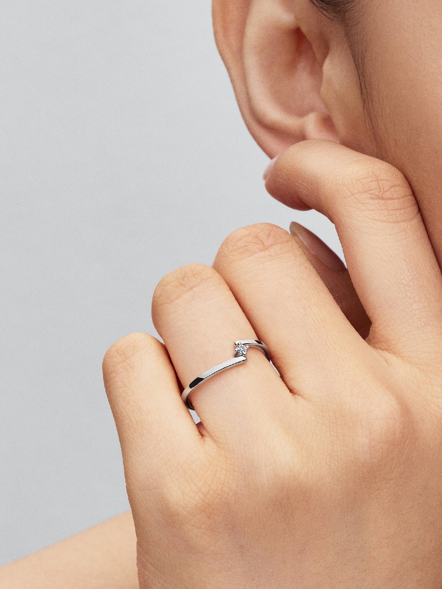 Gespleten Solitaire Ring