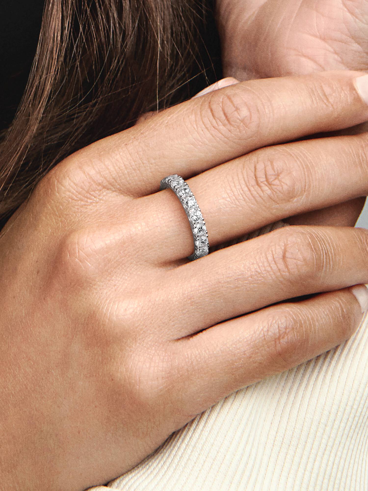 Sprankelende Rij Eternity Ring