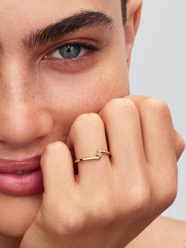 Gespleten Solitaire Ring