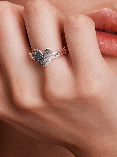 Deelbare ring Stranger Things Friends Don't Lie
