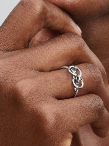 Infinity Knot-ring