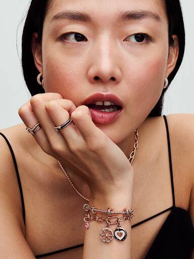 Pandora Moments studded schakelarmband
