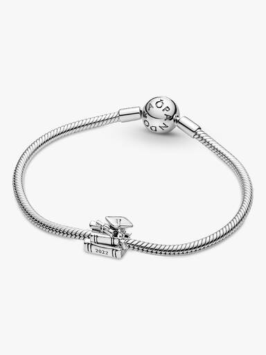 2022 Graduation Charm
