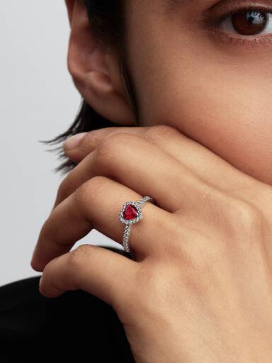 Verhoogde Fuchsia Roos Hart Ring