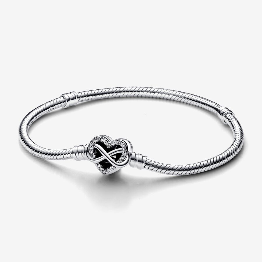Pandora Moments Sprankelende Snake Chain Armband met Hartsluiting image number 0