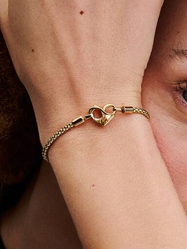 Pandora Moments studded schakelarmband