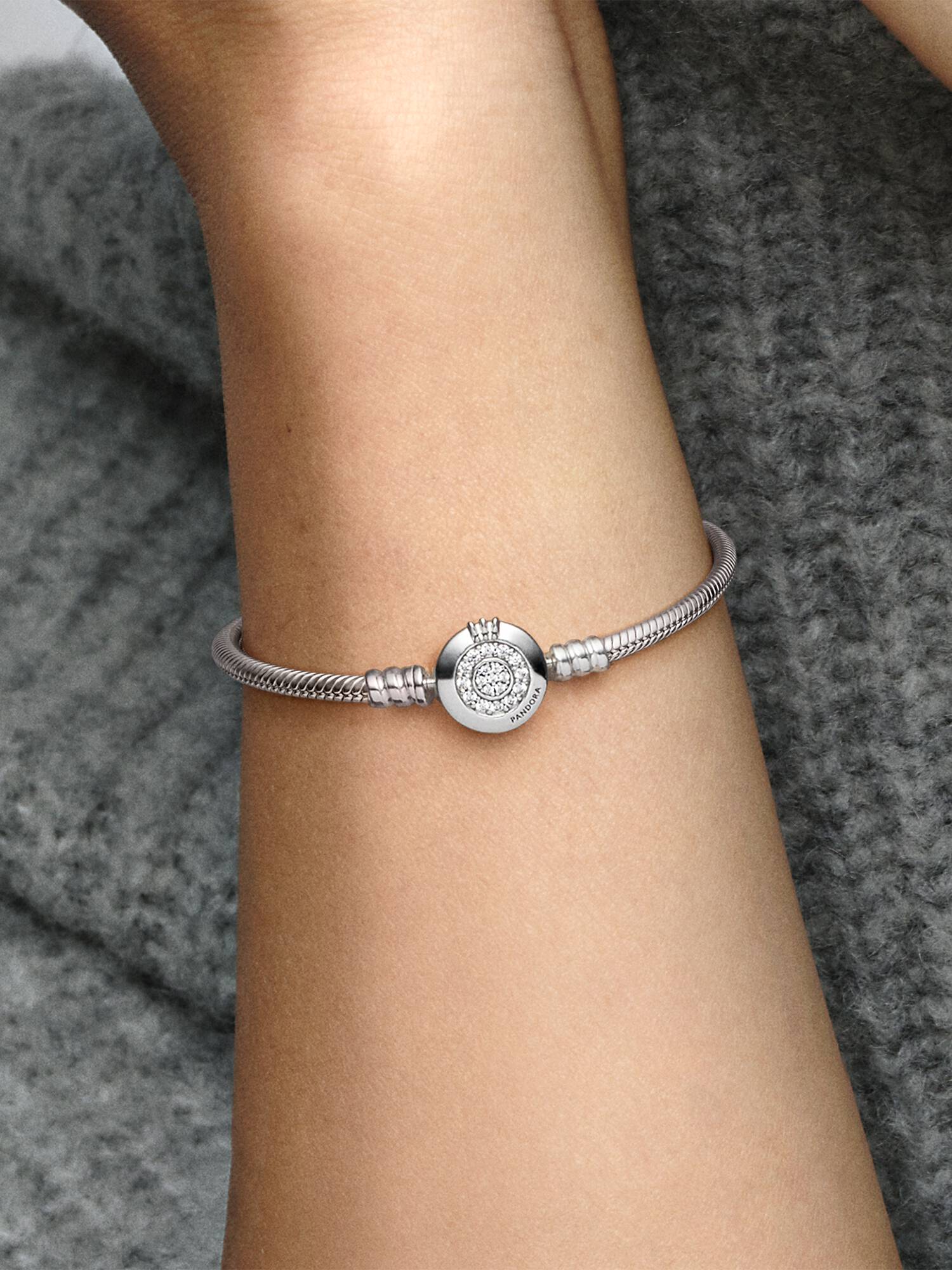 Pandora Moments Sprankelende Crown O Snake Chain Armband