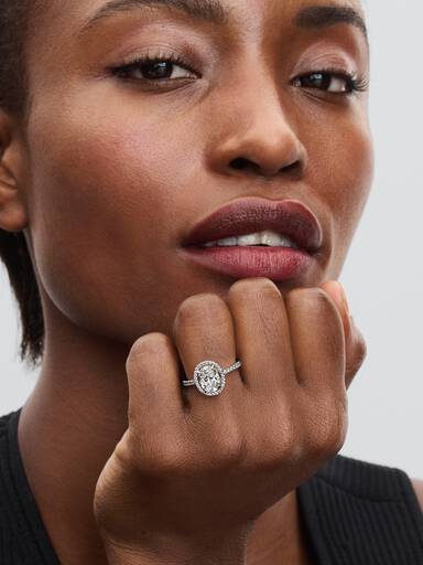 Ovale Sprankelende Halo Statement Ring