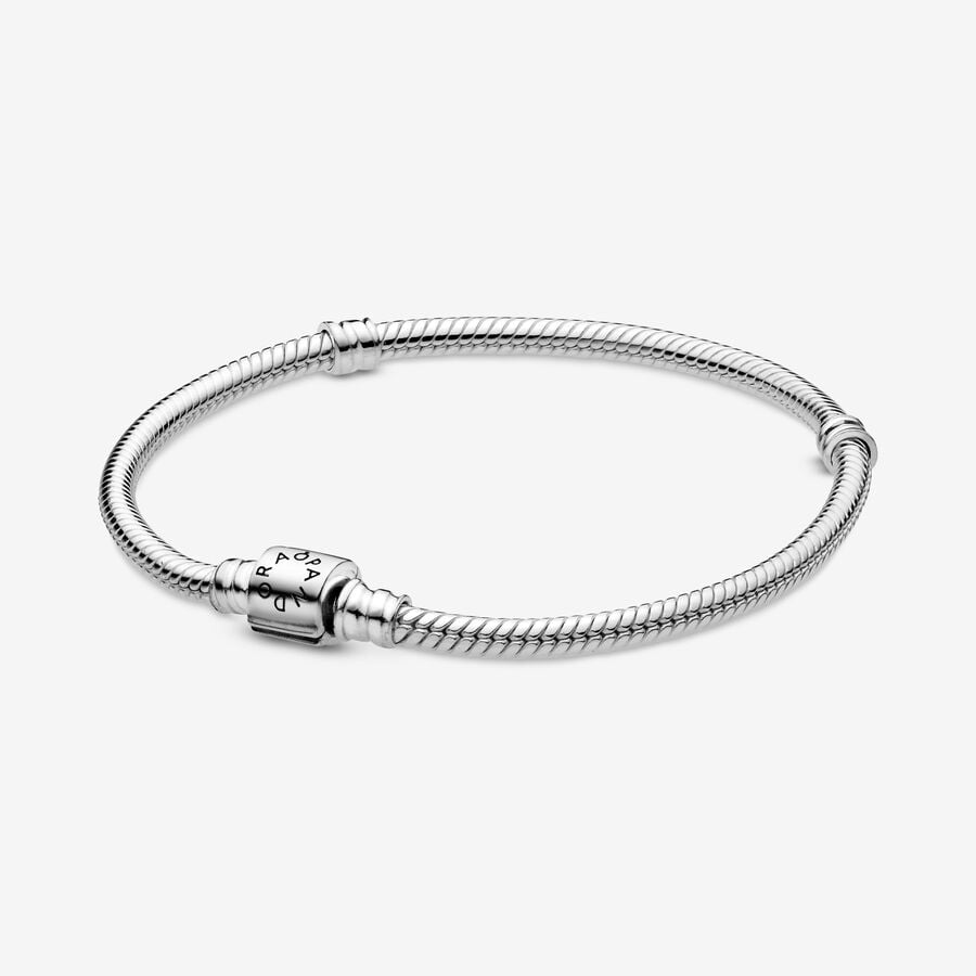 Pandora Moments Snake Chain Armband met Cilindersluiting image number 0