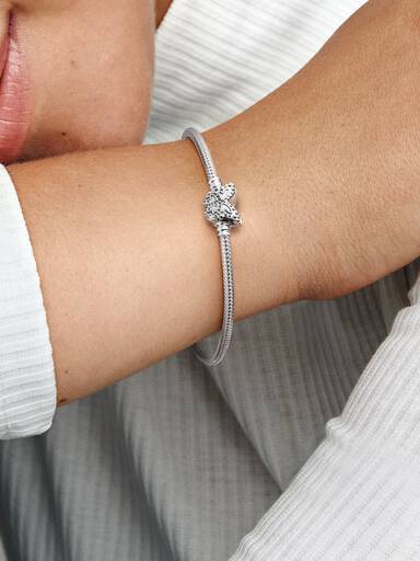 Pandora Moments Snake Chain Armband met Vlindersluiting