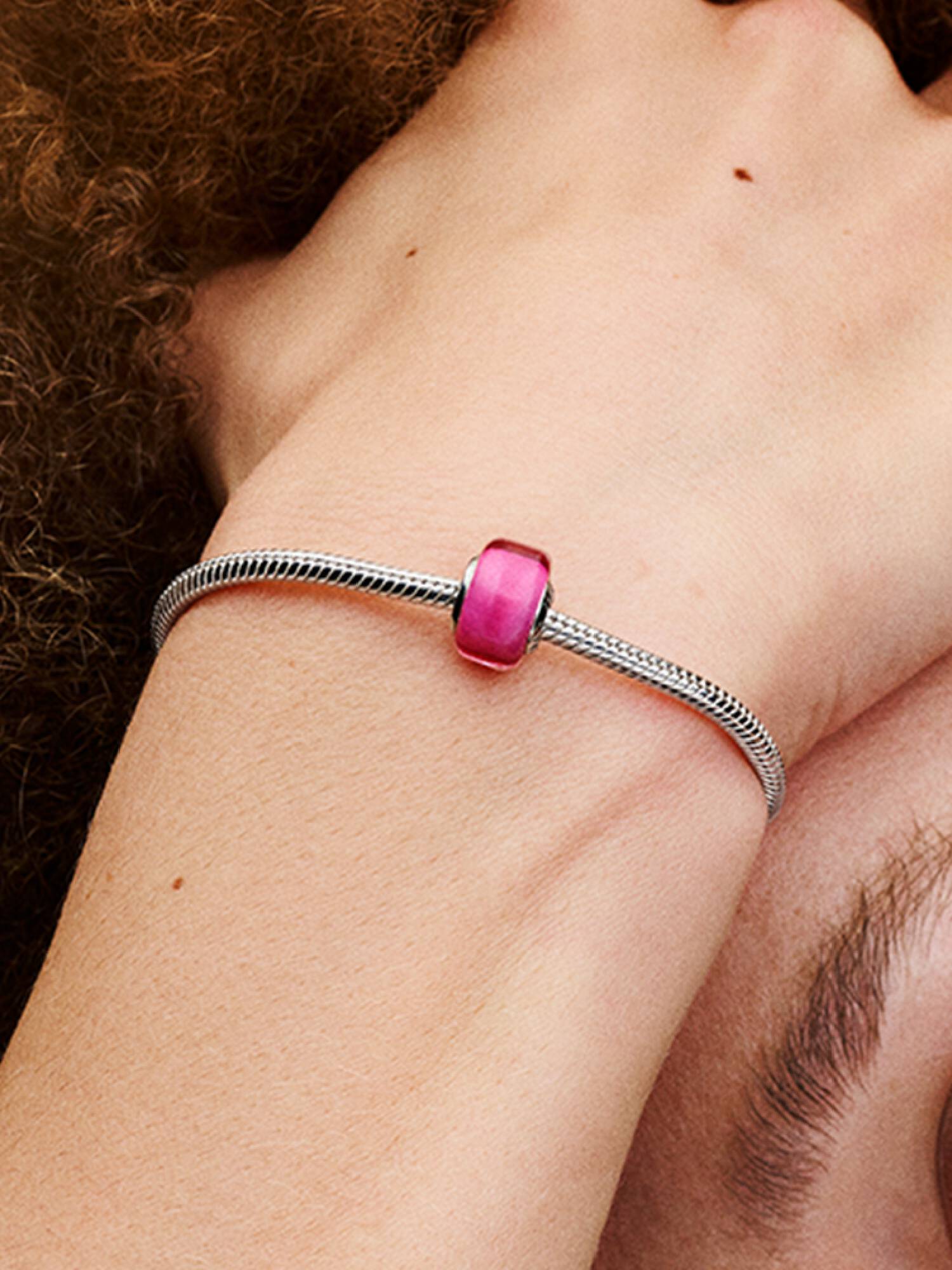 Minibedel van roze muranoglas