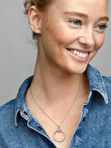 Pandora Moments kleine O-hanger