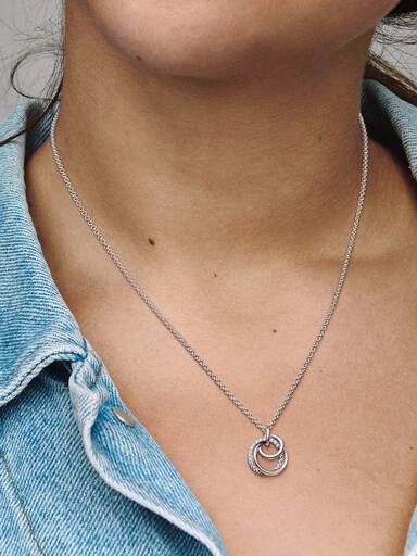 Familie Voor Altijd Omcirkelde Halsketting Hanger