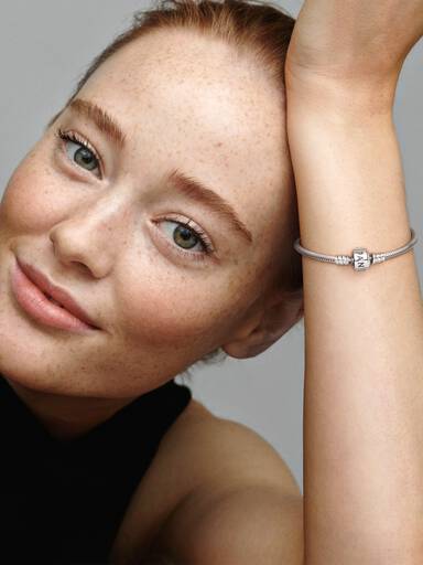 Pandora Moments Snake Chain Armband met Cilindersluiting
