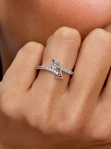 Sprankelende Pijl Ring